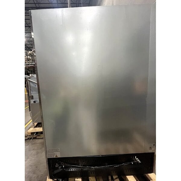 Scratch and Dent Avantco SS-2R-HC 54" Stainless Steel Solid Door Reach-In Refrigerator