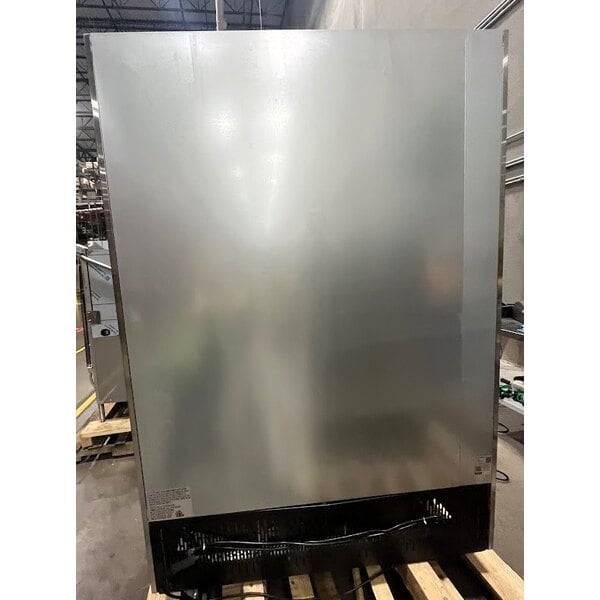 Scratch and Dent Avantco SS-2R-HC 54" Stainless Steel Solid Door Reach-In Refrigerator