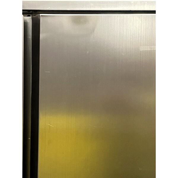 Scratch and Dent Avantco SF-10 31" Reach-In Blast Chiller / Freezer 88 lb. / 77 lb.