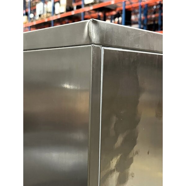 Scratch and Dent Avantco SF-10 31" Reach-In Blast Chiller / Freezer 88 lb. / 77 lb.