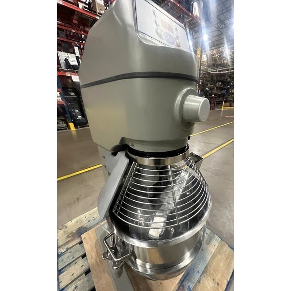 Scratch and Dent Globe SP60 60 Qt. Planetary Floor Mixer with Guard & Standard Accessories - 220V, 3 hp