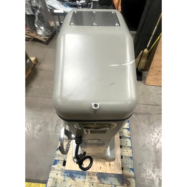 Scratch and Dent Globe SP60 60 Qt. Planetary Floor Mixer with Guard & Standard Accessories - 220V, 3 hp