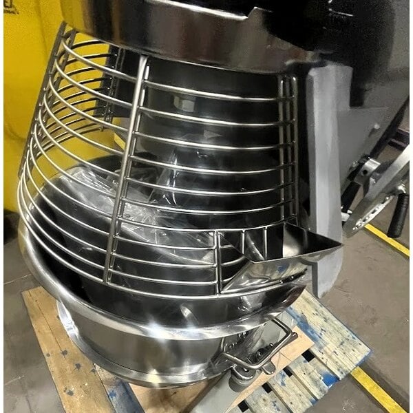 Scratch and Dent Globe SP60 60 Qt. Planetary Floor Mixer with Guard & Standard Accessories - 220V, 3 hp