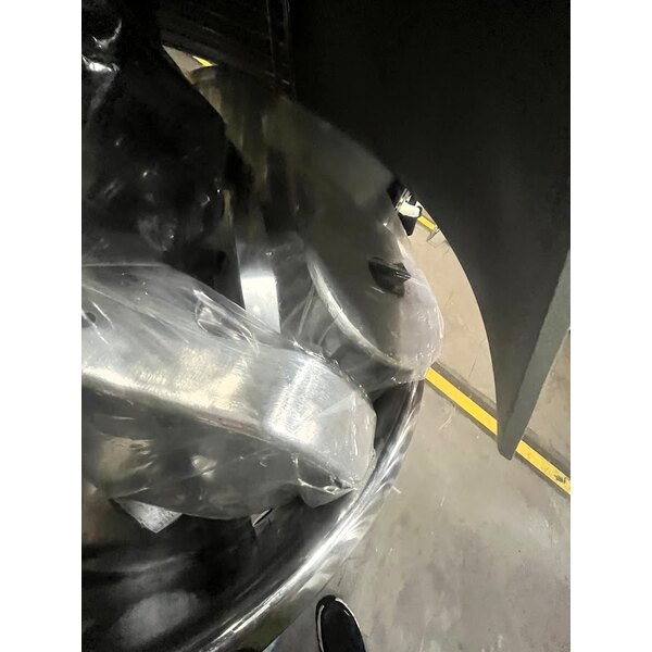 Scratch and Dent Globe SP60 60 Qt. Planetary Floor Mixer with Guard & Standard Accessories - 220V, 3 hp