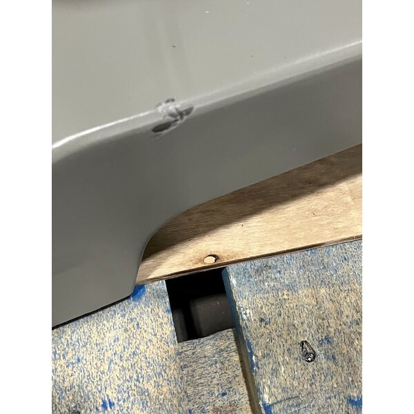 Scratch and Dent Globe SP60 60 Qt. Planetary Floor Mixer with Guard & Standard Accessories - 220V, 3 hp