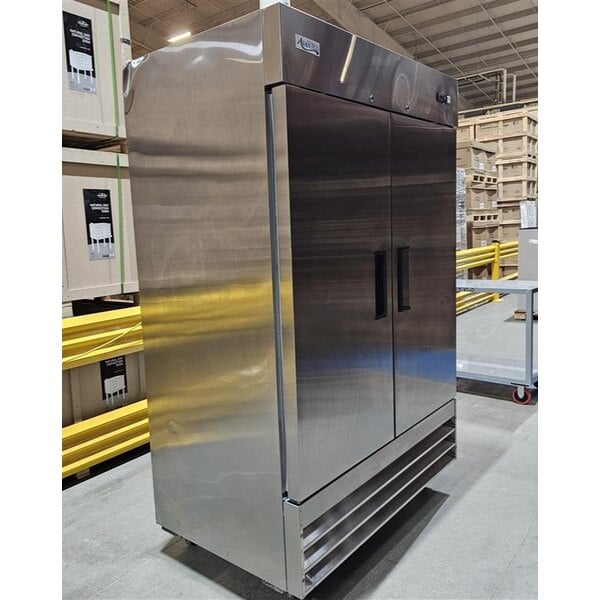 Scratch and Dent Avantco A-49F-HC 54" Solid Door Reach-In Freezer