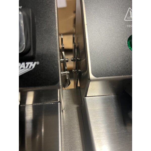 Scratch and Dent Vollrath CF4-3600DUAL 30 lb. Commercial Countertop Deep Fryer - 208-240V