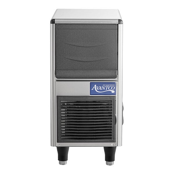 Scratch and Dent Avantco Ice UC-B-77-A 14 13/16" Air Cooled Undercounter Bullet Ice Machine - 96 lb.