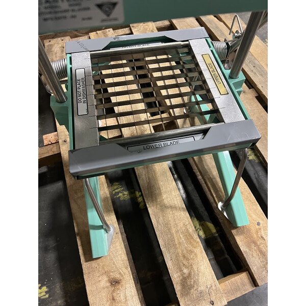 Scratch and Dent Prince Castle SKK2 Kutlett 1" x 1" Lettuce Chopper