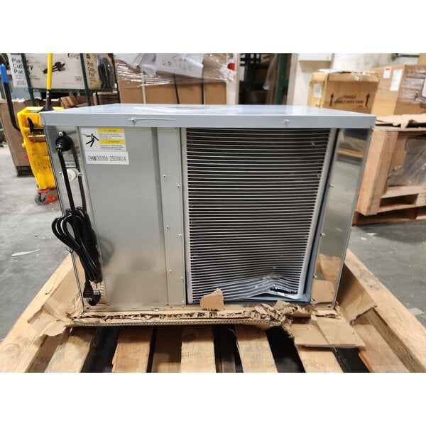 Scratch and Dent Avantco Ice MC-H-530-A 30" Air Cooled Modular Half Cube Ice Machine - 500 lb.