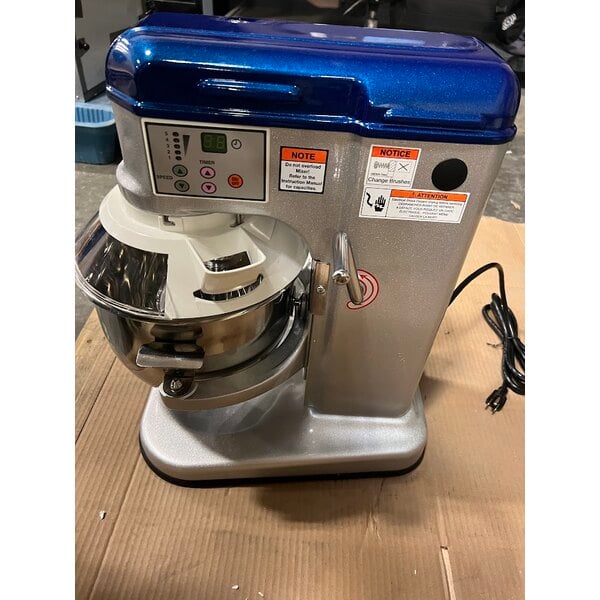 Scratch and Dent Vollrath 40755 7 Qt. Bowl Lift Countertop Mixer with Guard & Standard Accessories - 120V, 1/3 hp