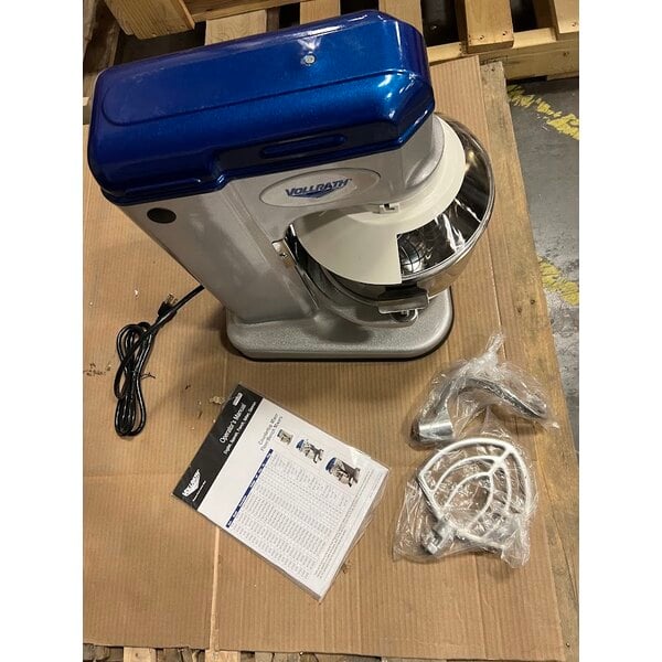 Scratch and Dent Vollrath 40755 7 Qt. Bowl Lift Countertop Mixer with Guard & Standard Accessories - 120V, 1/3 hp