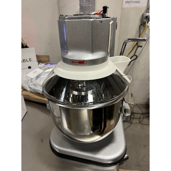 Scratch and Dent Vollrath 40755 7 Qt. Bowl Lift Countertop Mixer with Guard & Standard Accessories - 120V, 1/3 hp