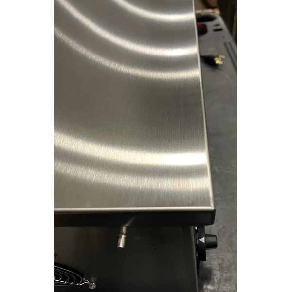 Scratch and Dent Vollrath CM2-12026 JW2 26" Countertop Cheese Melter - 120V