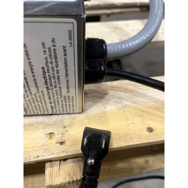 Scratch and Dent Alto-Shaam 100-HW/D643 4/3 Size 1 Pan Drop-In Hot Food Well for 6" Deep Pans - 120V