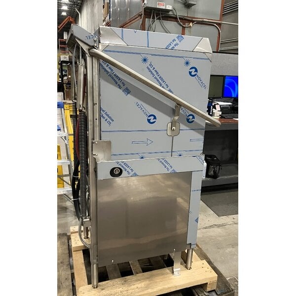 Scratch and Dent Hobart AM16-BAS-2 High Temperature Door-Style Base Electric Dishwasher with Booster Heater - 208-240V, 3 Phase