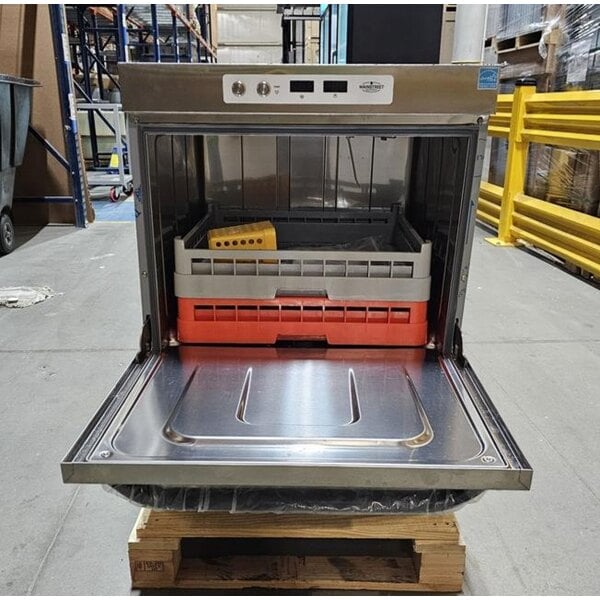 Scratch and Dent MainStreet Equipment HTUC High-Temperature Undercounter Dishwasher - 208V/240V, 1 Phase
