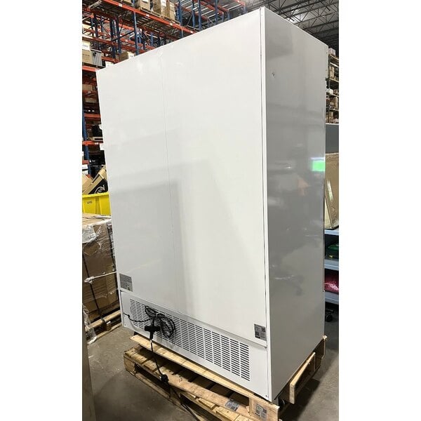 Scratch and Dent Avantco GDC-49-HC 53" White Customizable Swing Glass Door Merchandiser Refrigerator with LED Lighting