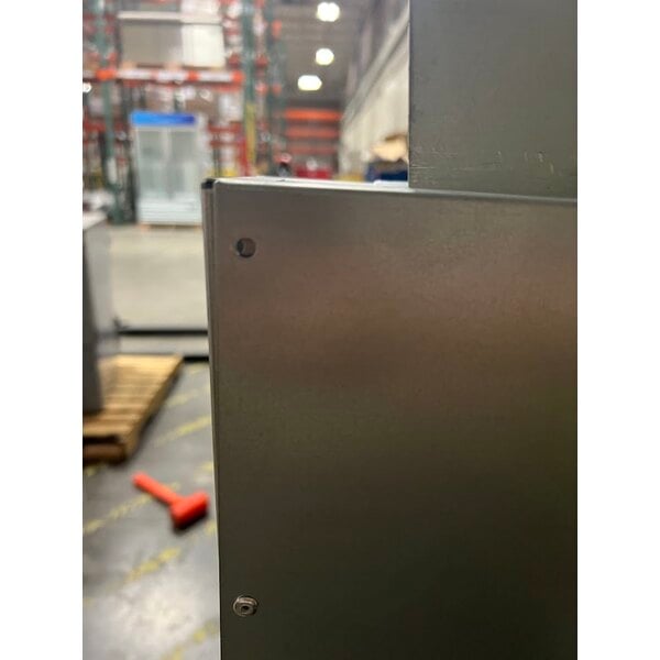 Scratch and Dent Avantco F5-ES-N 65-70 lb. Natural Gas Stainless Steel Floor Fryer - 100,000 BTU