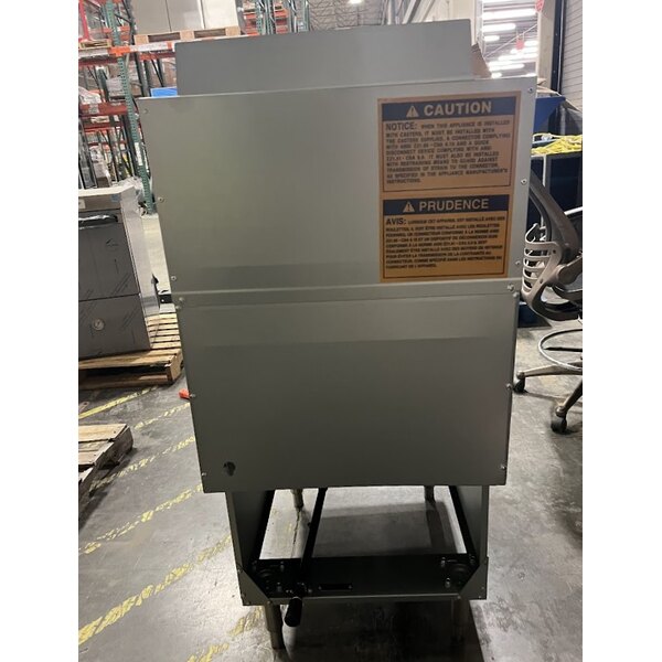 Scratch and Dent Avantco F5-ES-N 65-70 lb. Natural Gas Stainless Steel Floor Fryer - 100,000 BTU