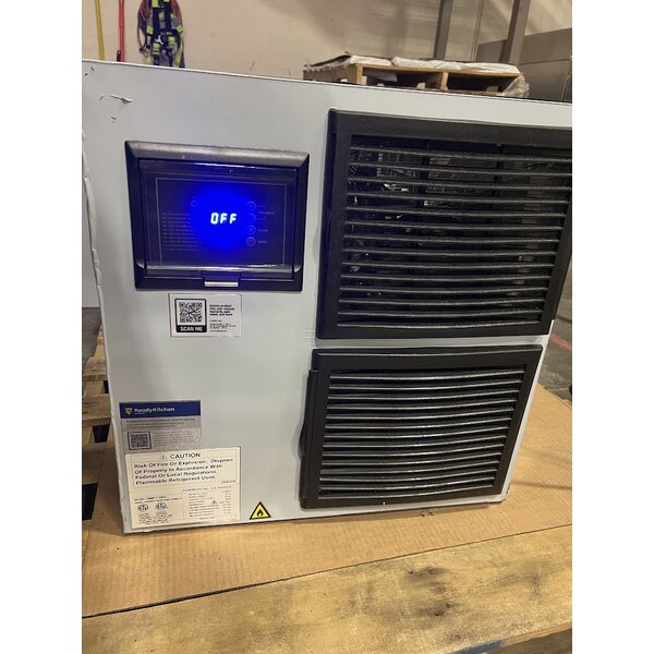 Scratch and Dent Avantco Ice MC-F-430-A 30" Air Cooled Modular Full Cube Ice Machine - 397 lb.