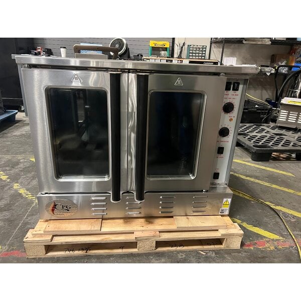 Scratch and Dent Cooking Performance Group FGC-100-N Single Deck Standard Depth Full Size Natural Gas Convection Oven with Legs - 54,000 BTU