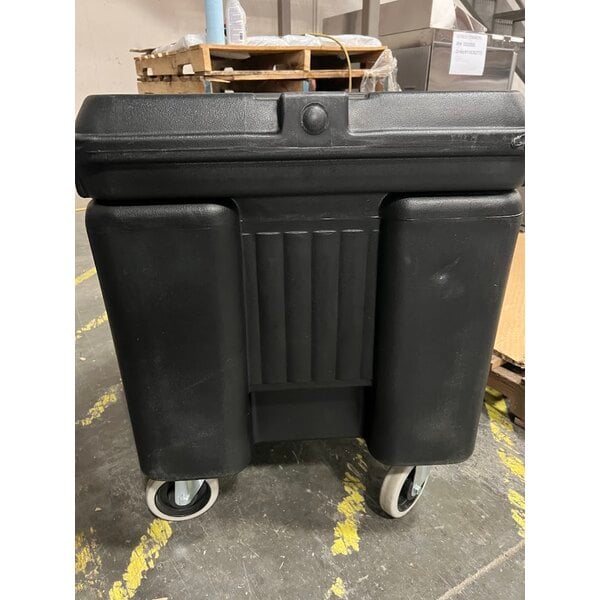 Scratch and Dent Cambro ICS100L4S110 SlidingLid™ Black Mobile Ice Bin - 100 lb. Capacity