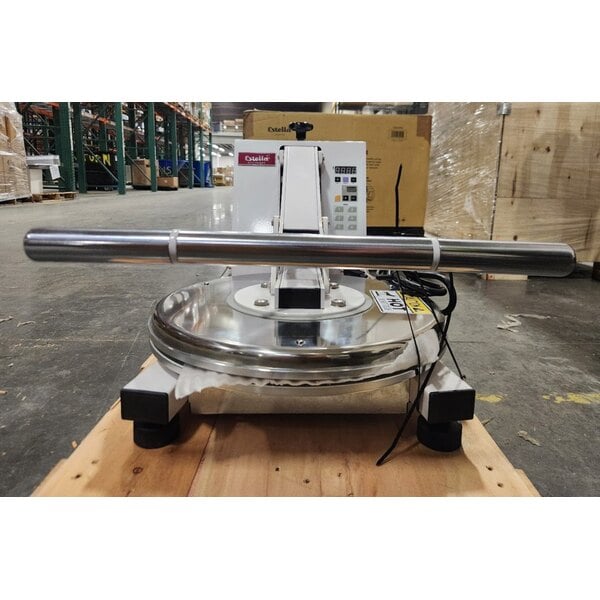 Scratch and Dent Estella DPC18T 18" Dual-Heat Manual Clamshell Pizza / Tortilla Dough Press - 240V, 3300W