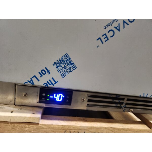 Scratch and Dent Beverage-Air UCF20HC 20" Low Profile Undercounter Freezer