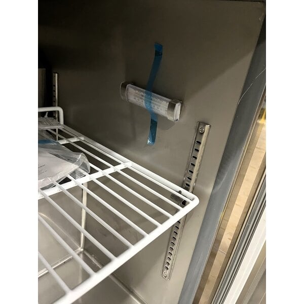 Scratch and Dent Avantco SS-UC-27F-HC 27" Undercounter Freezer