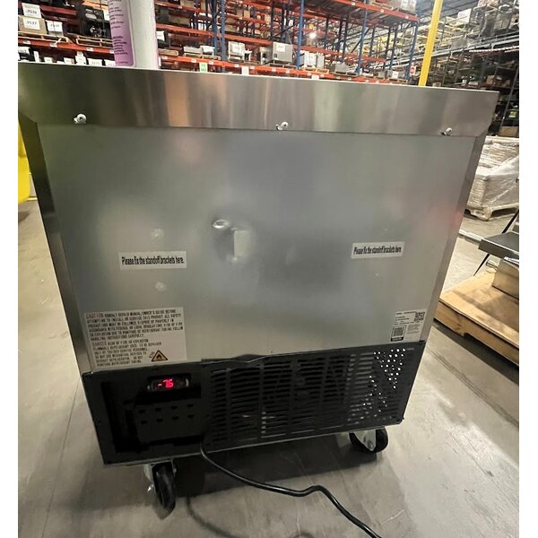 Scratch and Dent Avantco SS-UC-27F-HC 27" Undercounter Freezer