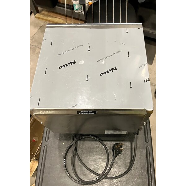 Scratch and Dent Hatco TQ-1800H Toast Qwik Conveyor Toaster - 3" Opening, 240V