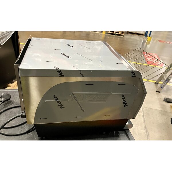 Scratch and Dent Hatco TQ-1800H Toast Qwik Conveyor Toaster - 3" Opening, 240V