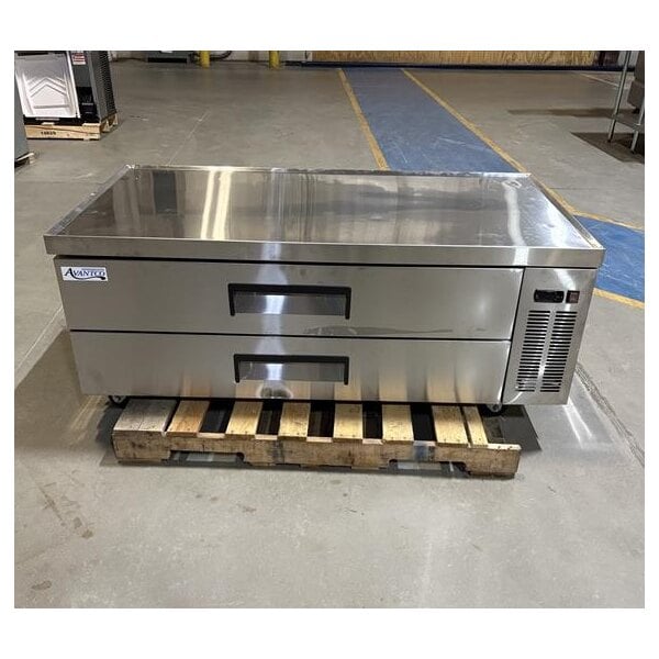 Scratch and Dent Avantco CBE-60-HC 60" 2 Drawer Refrigerated Chef Base