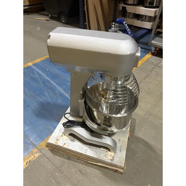 Scratch and Dent MainStreet Equipment CMIX20 20 Qt. Planetary Stand Mixer with Guard & Standard Accessories - 120V, 1 1/2 hp