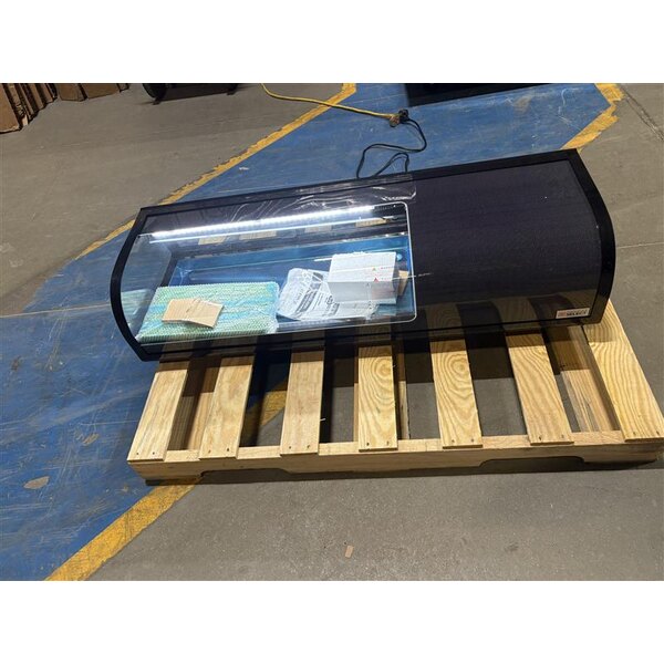 Scratch and Dent Emperor's Select CSD-46 Countertop Refrigerated Sushi Display Case