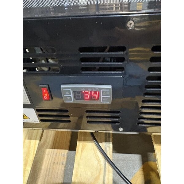 Scratch and Dent Emperor's Select CSD-46 Countertop Refrigerated Sushi Display Case