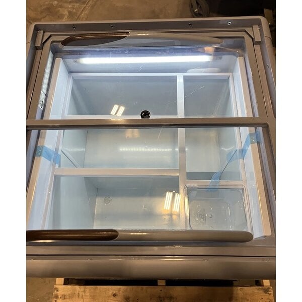 Scratch and Dent Avantco ADC-GEL-4C 26" Customizable Four Pan Gelato Dipping Cabinet with Curved Sneeze Guard and Pans