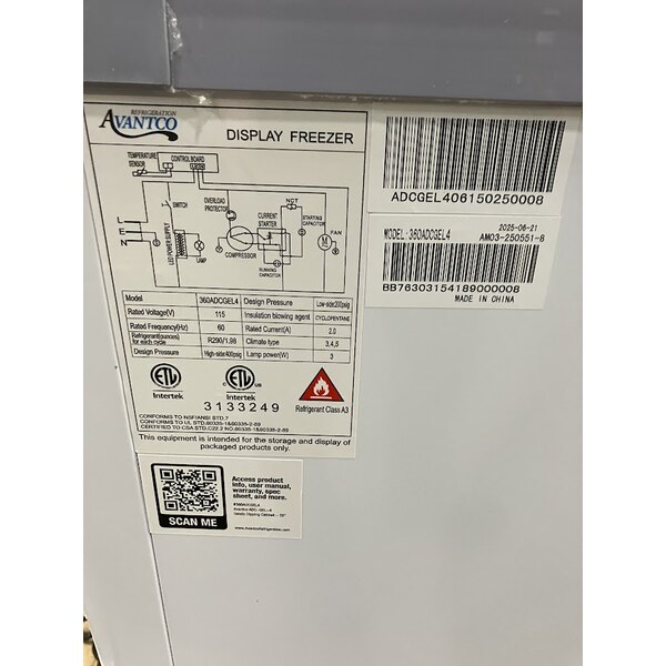 Scratch and Dent Avantco ADC-GEL-4C 26" Customizable Four Pan Gelato Dipping Cabinet with Curved Sneeze Guard and Pans