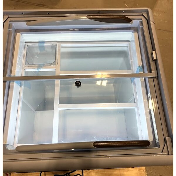 Scratch and Dent Avantco ADC-GEL-4C 26" Customizable Four Pan Gelato Dipping Cabinet with Curved Sneeze Guard and Pans