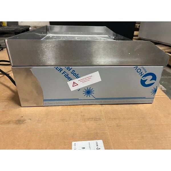 Scratch and Dent Vollrath 40716 Cayenne 24" Thermostatic Electric Griddle 220V