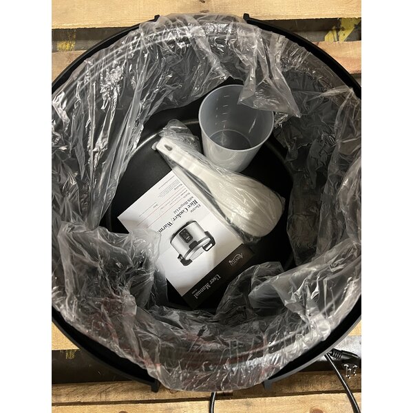 Scratch and Dent Avantco RCSB90 90 Cup (45 Cup Raw) Digital Electric Rice Cooker / Warmer with Hinged Lid - 240V, 2,500W