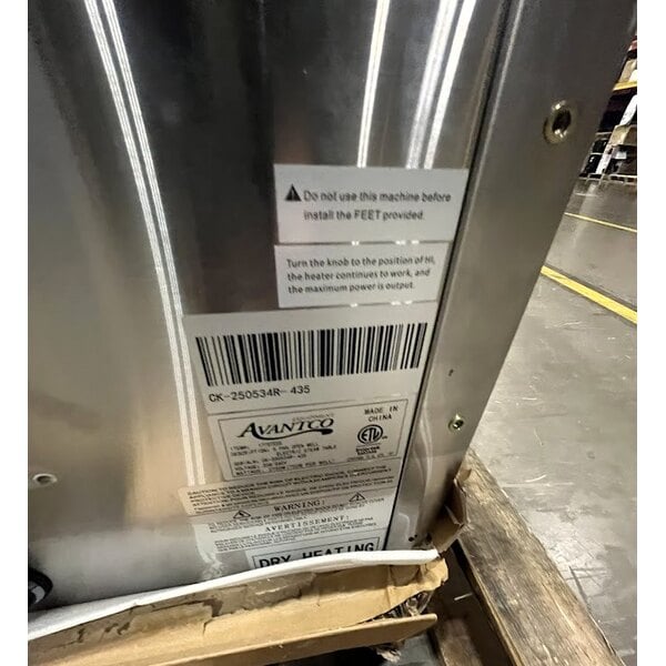 Scratch and Dent Avantco STE-5S Five Pan Open Well Electric Steam Table with Undershelf - 208/240V, 3750W