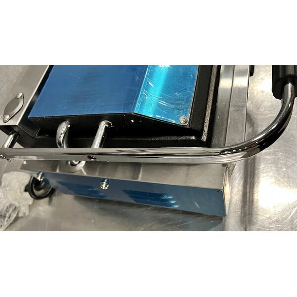 Scratch and Dent Avantco PG200GST Commercial Panini Sandwich Grill with Timer, Grooved Top and Smooth Bottom Plates, and 13 3/8" x 8 3/4" Cooking Surface - 120V, 1750W