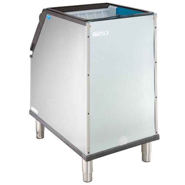 Scratch and Dent Manitowoc D320 Ice Storage Bin - 264 lb.