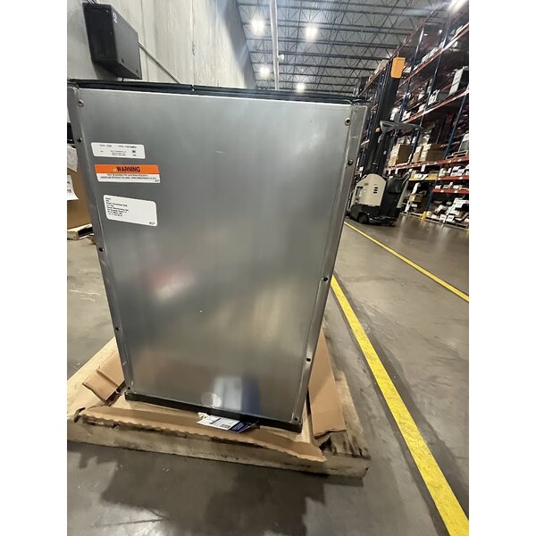 Scratch and Dent Manitowoc D320 Ice Storage Bin - 264 lb.