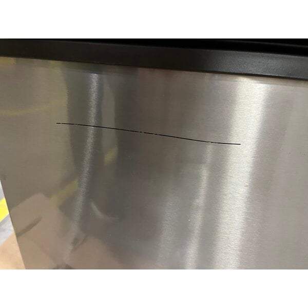 Scratch and Dent Manitowoc D320 Ice Storage Bin - 264 lb.