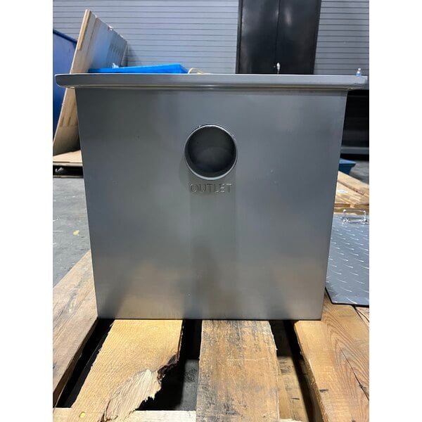 Scratch and Dent Regency 50 lb. 25 GPM Grease Trap with 3" Non-Threaded Connections - PDI Certified