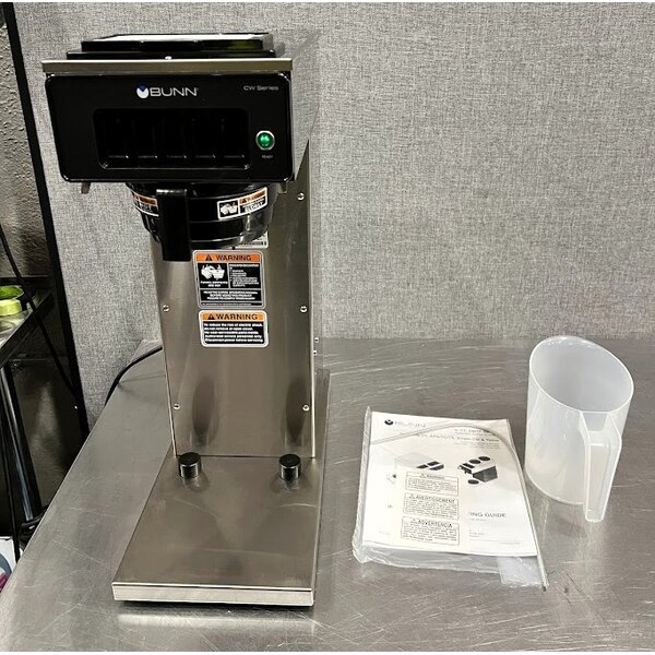 Scratch and Dent Bunn 23001.0000 CW15-APS Pourover Airpot Coffee Brewer - 120V