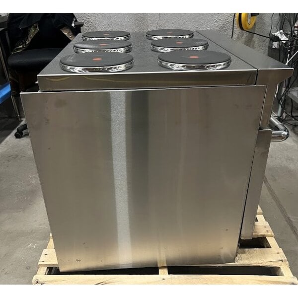 Scratch and Dent Imperial Range Pro Series IR-6-E2403 36" Electric Range with 6 Round Plates and Standard Oven - 240V, 3 Phase